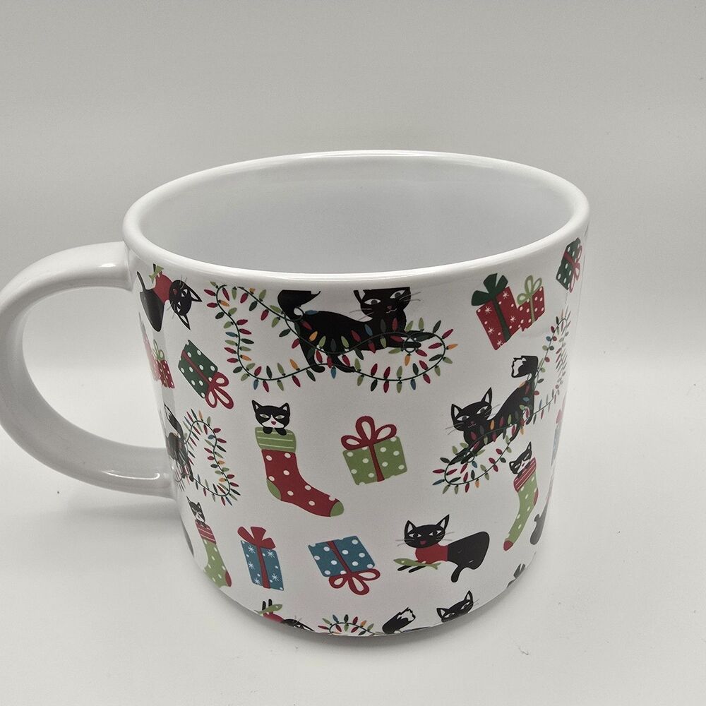John Bartlett Pet Christmas Cats Lights Stockings Gifts Coffee Mug 4"